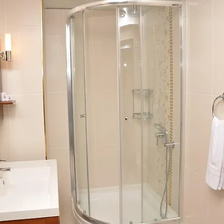 Отель Grand Asos