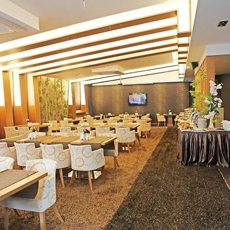 Grand Asos 3*